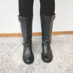 Steve Madden Frencchh Leather Boot